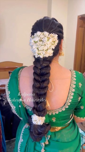 Jasmine Hairstyles Indian, Engagement Hairstyle, Engagement Hairstyles, Hairstyles Indian, Indian Bridal Hairstyles, Instagram Engagement, Bridal Hairstyles, Professional Makeup Artist, Indian Hairstyles