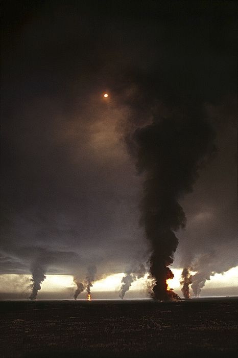 Burning daylight Wild Weather, Natural Phenomena, Jolie Photo, Alam Yang Indah, 인물 사진, Extreme Weather, Science And Nature, Tornado, Iraq