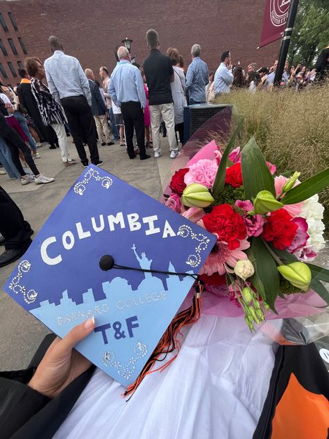 Columbia Acceptance, Columbia University Graduation, Aesthetic Columbia University, Columbia University Library Aesthetic, Columbia Uni, Columbia University Hoodie, Columbia College, School Goals, Columbia University