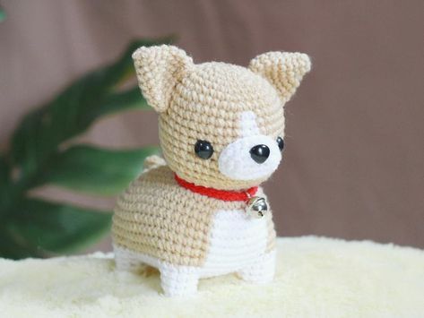 Crochet Stuffies, Crochet Dog Patterns, Easy Crochet Animals, Animal Sewing Patterns, Crochet Etsy, Fun Crochet Projects, Crochet Inspiration, Crochet Dog, Diy Crochet Projects