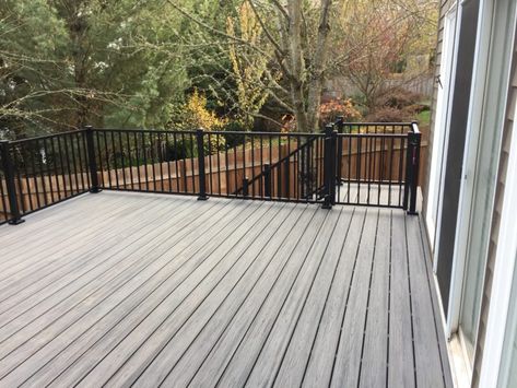 Trex Island Mist Deck, Island Mist Trex Deck, Pallet Decking Ideas, Pallet Decks, Trex Deck Designs, Deck Update, Trek Deck, Pallet Deck, Yard Remodel