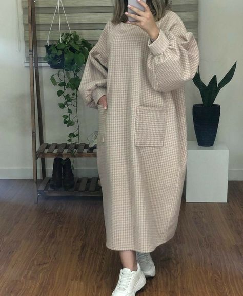 Casual Loose Dresses For Women, Modest Casual Outfits, Stile Hijab, Mode Turban, Muslim Outfits Casual, Hijab Style Casual, Women Blouses Fashion, Hijabi Fashion Casual, Mode Abaya