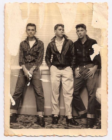 Greaser Men, 50s Style Men, 1950s Fashion Men, 50s Fashion Men, Greaser Aesthetic, Vintage Men Style, 1950s Men, 1950s Mens Fashion, Vintage Men's Fashion