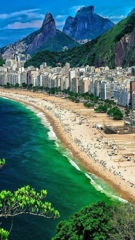 Rio Brazil, Copacabana Beach, America Latina, Brazil Travel, Dream Travel Destinations, South America Travel, Most Beautiful Cities, Beautiful Places To Visit, Dream Destinations