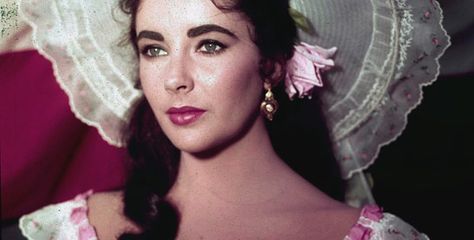 classic beauty icons - Google Search Elizabeth Taylor Movies, Edward Wilding, Michael Wilding, With Love Always, Yvonne De Carlo, Richard Burton, Lana Turner, Violet Eyes, Liz Taylor