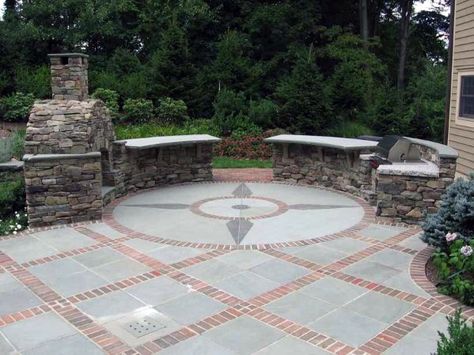 Top 50 Best Brick Patio Ideas - Home Backyard Designs Concrete Benchtop, Walkways Ideas, Patio House Ideas, Garden Concrete, Patio Addition, Brick Border, Patio Blocks, Brick Paver Patio, Dining Patio