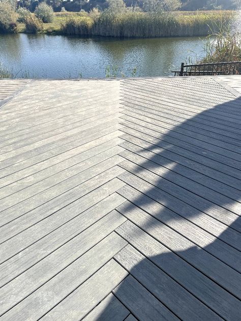 Trex Deck boards in a herringbone pattern. Chevron Decking, Herringbone Deck, Deck Patterns, House Front Porch, Deck Installation, Deck Construction, House Backyard, Trex Deck, Deck Builders