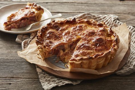 Steak, Bacon & Cheese Pie — Farm to Fork Steak Bacon, Dogs Eyes, Cheese Pie Recipe, Beef Pie, Bacon Pie, Batch Baking, Savoury Pies, Farm To Fork, Chuck Steak