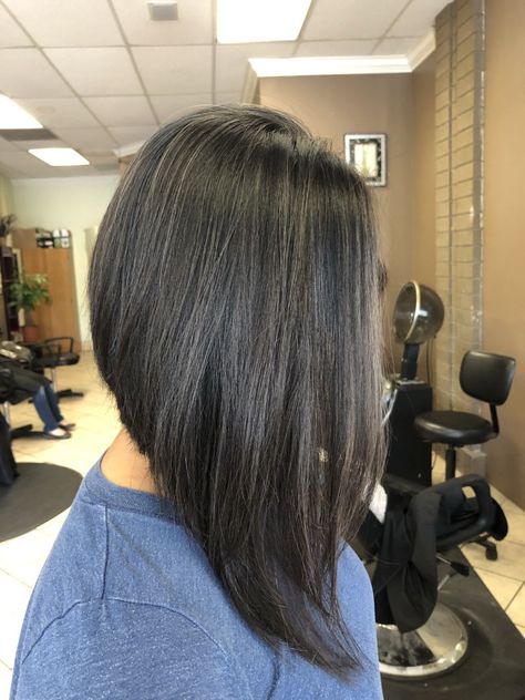 Long Inverted Bob With Bangs, Long Angled Bob With Layers, Long Inverted Bob With Layers, Long Aline Haircut, Medium Length Inverted Bob, Long Inverted Bob Hairstyles, A Line Bob Short, Long Angled Bob Haircuts, Long A Line Bob