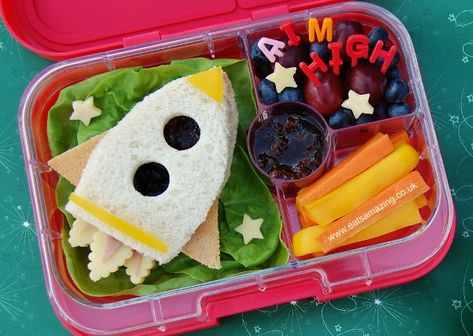 Rocket Sandwich Bento School Lunch Idea from Eats Amazing UK Fun Sandwiches For Kids, Fun Kid Lunch, Kids Lunch Box Meals, Bento Box Lunch For Kids, Kindergarten Lunch, Preschool Lunch, Fruit And Veggies, Healthy Lunches For Kids, Toddler Lunches