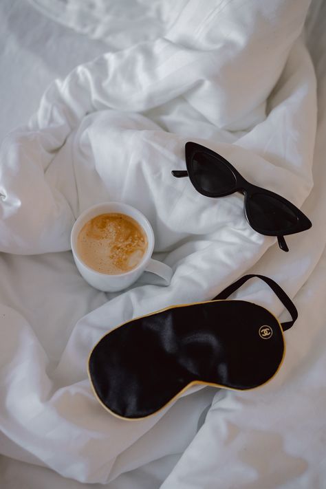 coffee in bed to start the day right #aesthetic #coffee #coffeelovers #chanel #hotelroom #hotelday Hotel Room Bed Aesthetic, Coffee In Bed Aesthetic, Honeymoon Bed, Hotel Room Aesthetic, Hotel Content, Hotel Lifestyle, Hotel Staycation, Coffee In Bed, Hotel Marketing