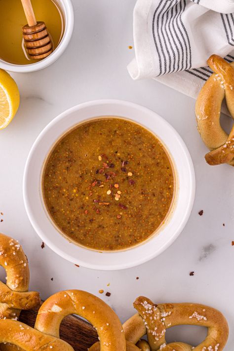 Spicy Honey Dipping Sauce, Hot Mustard Dipping Sauce, Honey Mustard Dip For Pretzels, Hot Honey Mustard Sauce, Spicy Mustard Dipping Sauce, Spicy Honey Mustard, Honey Mustard Sauce Recipe, Honey Mustard Pretzels, Honey Mustard Dip