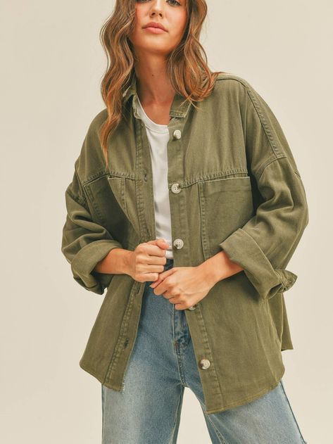 Faire — Unique wholesale merchandise for your store. Granola Girl Outfits, Mama Style, Large Buttons, Oversized Silhouette, Jacket Buttons, Utility Jacket, Denim Top, Outerwear Women, Favorite Jeans