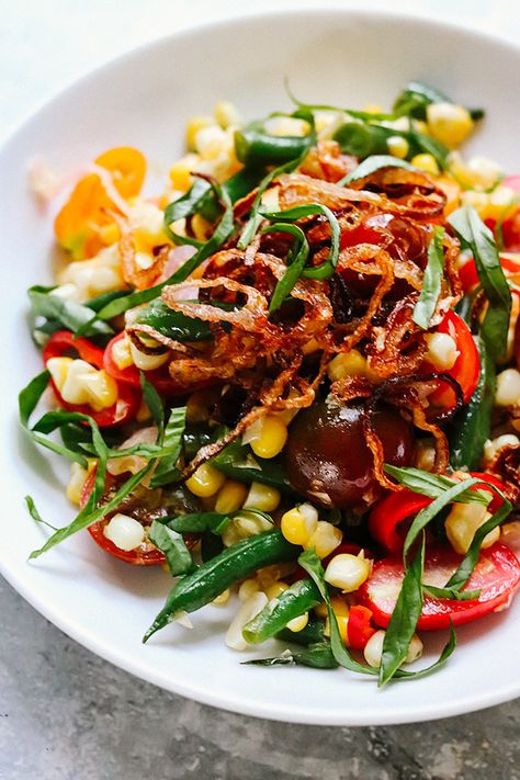 Thai Charred Corn Succotash Salad with Crispy Shallots | Joanne Eats Well With Others Succotash Recipes, Succotash Salad, Corn Succotash, Charred Corn, Green Papaya Salad, Crispy Shallots, Papaya Salad, Green Beans And Tomatoes, Fried Shallots