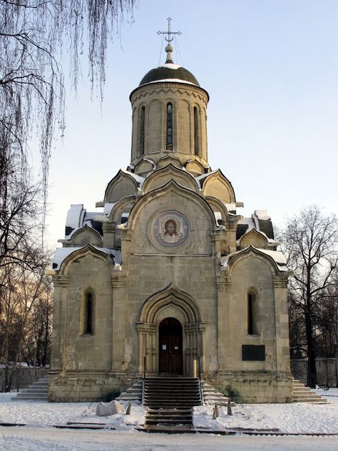 Houses Of The Holy, Old Country Churches, Russian Architecture, Take Me To Church, Sacred Architecture, Religious Architecture, European Architecture, Country Church, Cathedral Church