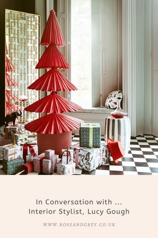 In Conversation with … Interior Stylist, Lucy Gough – Rose and Grey Warm White Fairy Lights, White Fairy Lights, Alternative Christmas, Alternative Christmas Tree, Traditional Christmas Tree, Festival Diy, Navidad Diy, Christmas Trends, Interior Stylist