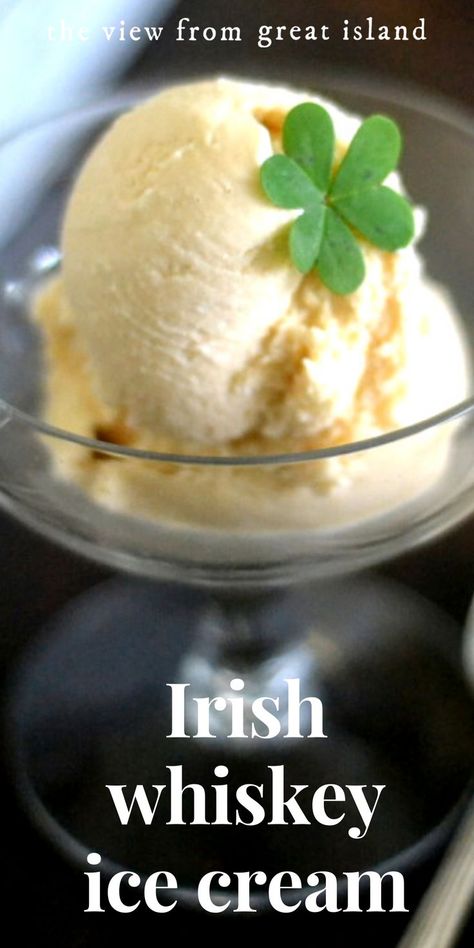 Alcohol Ice Cream Recipes, Irish Cream Ice Cream, Alcoholic Ice Cream, Whiskey Ice Cream, Drunken Desserts, Healthy Nice Cream, Homemade Liqueur, Boozy Ice Cream, Irish Recipes Authentic