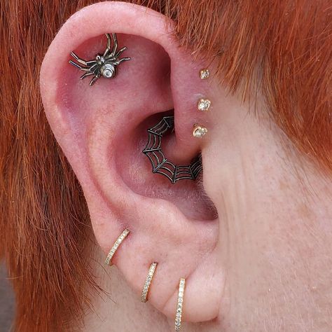 Black Daith Piercing, Charlotte Web, Kimberly Johnson, Flat Piercing, Daith Earring, Piercing Inspo, Daith Piercing, Black Star, Jewelry Inspo