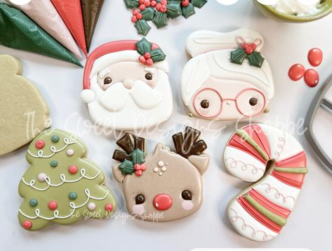 Rudolph Cookies, Candy Cane Cookies, Christmas Tree Cookies, Easter Flowers, Christmas Sugar Cookies, Valentine Tags, Santa Face, Line Work, Pet Holiday