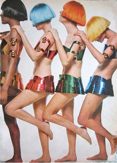 Space age metal bras and micro micro mini skirts by Courreges 1969 Fashion Transformation, Space Age Fashion, Andre Courreges, Bert Stern, David Bailey, Mary Quant, Fashion 1960s, Teddy Boys, Vogue Us