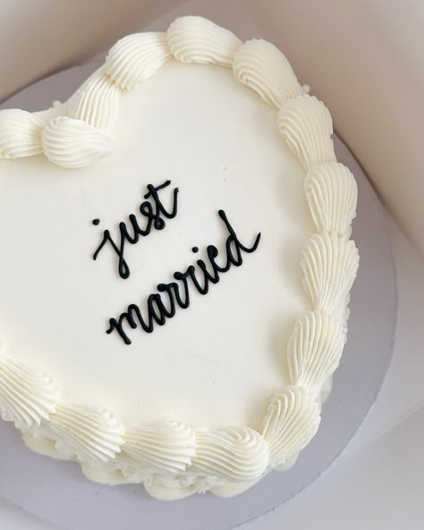 Wedding! • Instagram Just Married Cake Vintage, Just Married Wedding Cake, Just Married Cake, Married Cake, Bend Wedding, Lavender Bath Salts, Cake Simple, Wedding Instagram, Lavender Bath