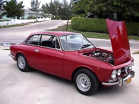 Alfa Romeo Junior, Alfa Gtv, Alfa Romeo 1750, Alfa Romeo Gta, Alfa Giulia, Alfa Romeo 155, Alfa Romeo Gtv, Alfa Alfa, Old Lorries