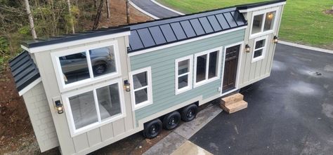 Tiny Home For Family Of Four, Tiny House For 4 People, Tiny House With Three Bedrooms, 3 Bedroom Tiny House On Wheels, Tiny House For Family Of 4 Floor Plans, Tiny House Solutions, Tiny House With 3 Bedrooms, Tiny Home 3 Bedroom, Tiny House 3 Bedroom Floor Plans