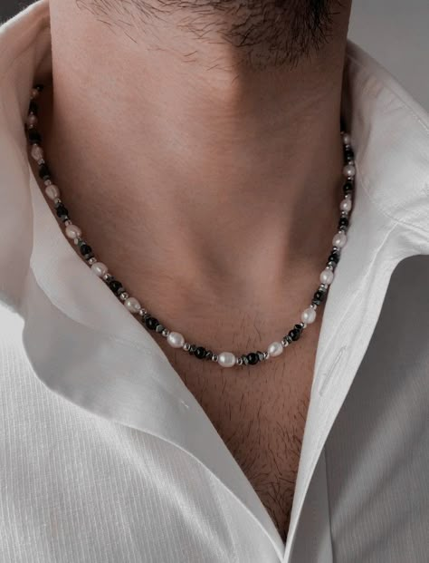 Men Crystal Necklace, Mens Necklace Beads Handmade, Beaded Necklace Men Aesthetic, Beaded Necklace Designs For Men, Beaded Accessories For Men, Mens Necklace Beads, Black Necklace Men, Beaded Jewellery For Men, Handmade Necklaces For Men