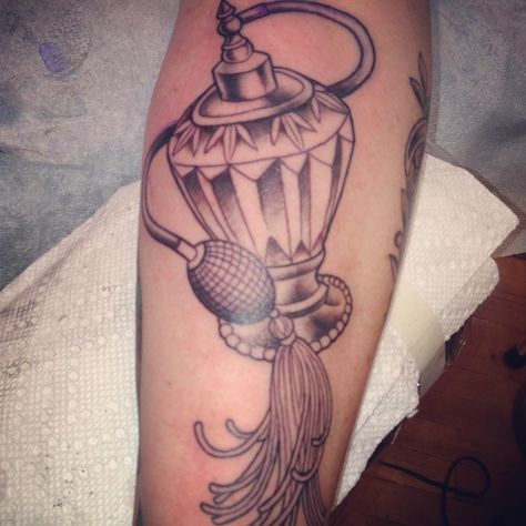 Antique perfume bottle tattoo outline by Kim Saigh~ Perfume Bottle Tattoo, In Loving Memory Tattoos, Lipstick Tattoos, Gallery Tattoo, Tattoo Beautiful, Cross Tattoos For Women, Bottle Tattoo, Antique Perfume Bottle, Beautiful Tattoo