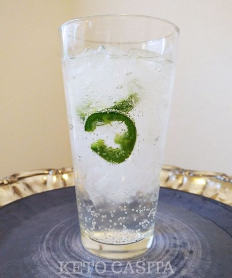 Keto Tequila "Ranch Water" - Low-Carb Tequila Cocktail - Keto Casita Tequila Punch, Ranch Water Recipe, Ranch Water, Sparkling Mineral Water, Cactus Water, Tequila Cocktail, Keto Cocktails, Vodka Soda, Seltzer Water