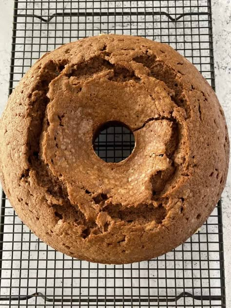 Southern Living Chocolate Pound Cake, Chocolate Pound Cake Moist, Chocolate Pound Cake Recipe, Cream Cheese Pound Cake Recipe, Eggnog Cake, Lemon Pound Cake Recipe, Chocolate Pound Cake, Cream Cheese Pound Cake, Pound Cake Recipe