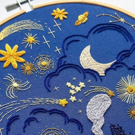 Georgie Emery on Instagram: "The night is large and full of wonders ✨🌙 Happy New Year to you all x . . The full tutorial for this design is in the latest issue of @loveembroiderymagazine . . #christmasembroidery #holidaystitching #festiveembroidery #embroideryart #christmascrafts #handmadeholidays #festivethreadwork #seasonalembroidery #christmasstitch #embroiderydesigns #embroideryinspiration #christmascrafting #christmasDIY #needlecraft #embroidery #nightsky #embroideredstars" Embroidery Hoop Projects, Celestial Hand Embroidery, Seed Embroidery Designs, Moon And Stars Embroidery Design, Embroidered Night Sky, Embroidery Designs On Sweaters, Embroidery Pillowcases Patterns, Embroidery Designs Stars, Embroidery New Year