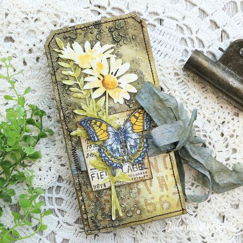 Tag Book, Tim Holtz Tags, Tim Holtz Dies, Tim Holtz Cards, Distress Crayons, Journal Stuff, Mixed Media Tags, Field Notes, Making Paper