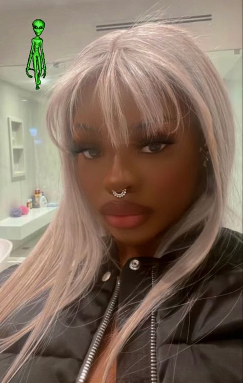 #platinumblondehair #bangs #JT Blonde Bangs, Platinum Blonde Hair, Female Rappers, Baddie Hairstyles, Platinum Blonde, Wig Styles, City Girl, Blonde Girl, Hairstyles With Bangs