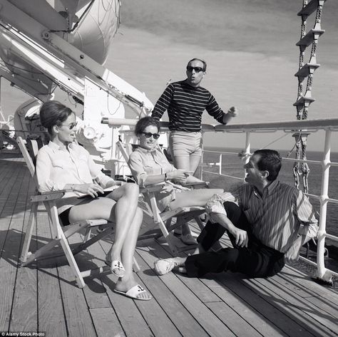 Soaking up the sun: Two couples enjoy their time together on deck during the 1950s on The British India cruise liner Cruise Ship Pictures, Vintage Cruise, Robert Mallet Stevens, Vintage Sailing, Ship Travel, Two Couples, British India, P&o Cruises, Cruise Holidays