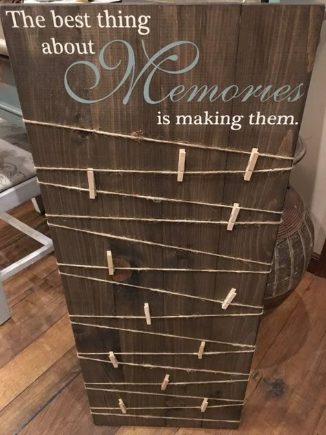 Merry Mail Sign, Picture Boards, Photo Boards, Pallet Signs, Display Board, Photo On Wood, Picture On Wood, Wood Picture Frames, Making Memories