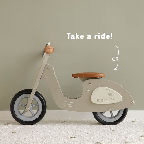 Wooden Scooter, Wooden Balance Bike, Kids Learning Toys, Olive Colour, Wood Bike, Making Wooden Toys, Wooden Toys Plans, Kids Room Inspiration, Wood Shop Projects