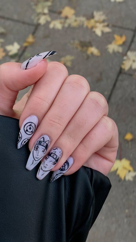 Sasuke Nail Art, Sharingan Nails, Sasuke Nails, Naruto Nails, Sasuke Sharingan, Anime Nails, Naruto Sasuke, Sasuke Uchiha, Anime Naruto