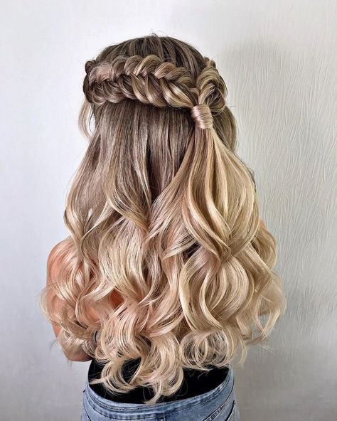 Tail Hairstyles, Tail Hairstyle, Ponytail Hairstyle, Latest Hair Trends, Glamorous Hair, Maintaining Healthy Hair, Braided Ponytail Hairstyles, Good Hair Day, Braided Ponytail