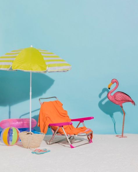 Summer Photography Beach, Beach Themed Photo Shoot, Summer Studio Shoot, Tropical Set Design, Beach Set Design, Ocean Set Design, Summer Photoshoot Studio, Summer Theme Photoshoot, Beach Theme Backdrop