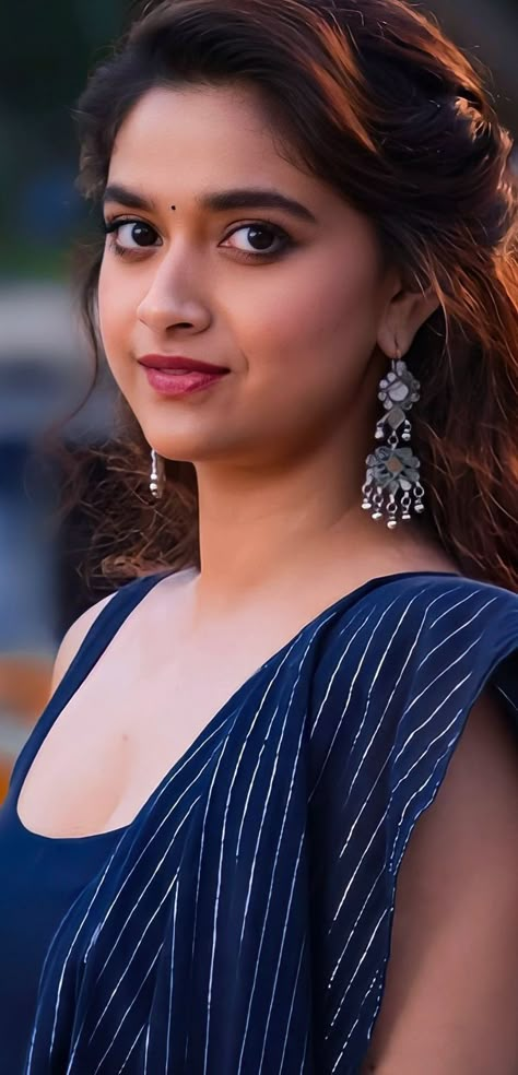 Kirthi Suresh In Saree, Sadhika Venugopal, Kriti Suresh, Kirty Suresh, Kreethy Suresh, Madhuri Dixit Saree, Kirthi Shetty, Kirti Suresh, Aishwarya Rajesh