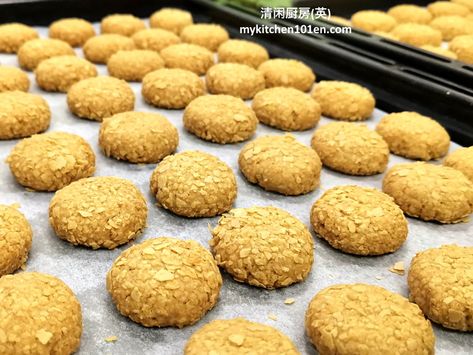 Nestum Recipe, Nestum Cookies Recipe, Healthy Crunchy Cookies, Nestum Cookies, Indonesian Cookies, Raya Cookies, Chinese Cookies, Florentine Cookies, Cny Cookies