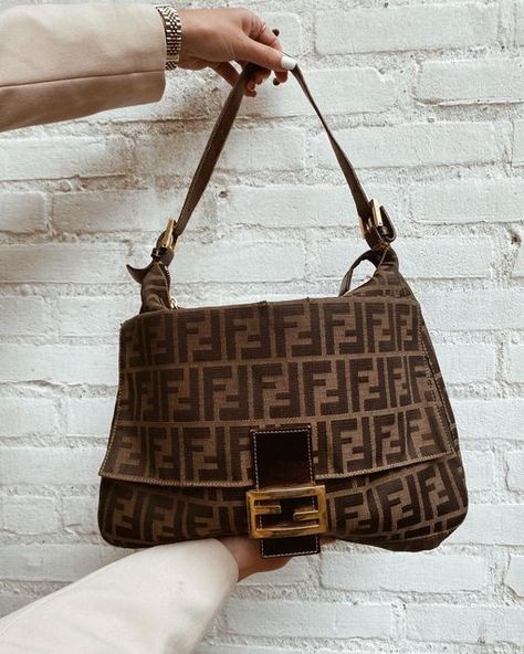 VINTASJE - VINTAGE LUXURY on Instagram: "For all the #fendi lovers 🤍👉🏼" Coach Aesthetic, Vintage Fendi Bag, Vintage Designer Bags, Fendi Vintage, Fendi Bag, Vintage Fendi, Vintage Designer, Fendi Bags, Designer Bags