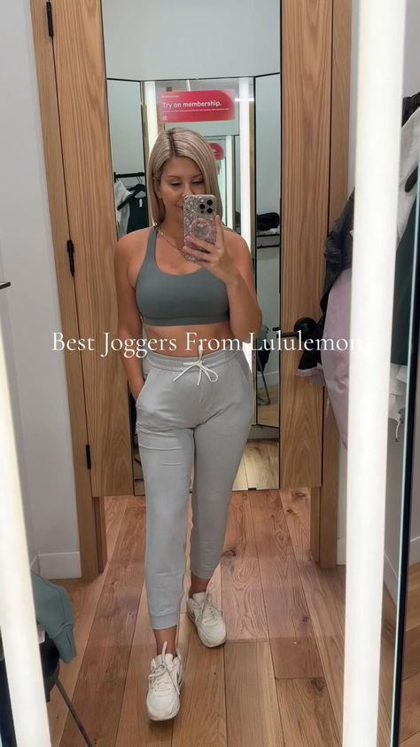 Lululemon Leggings Outfit Casual, Leggings Outfit Lululemon, Lululemon Outfit Shorts, Lululemon Joggers Outfit, Lululemon Jogger Outfit, Lululemon Scuba Outfit, Lululemon Outfit Aesthetic, Joggers Outfit Casual, Outfit Ideas Lululemon