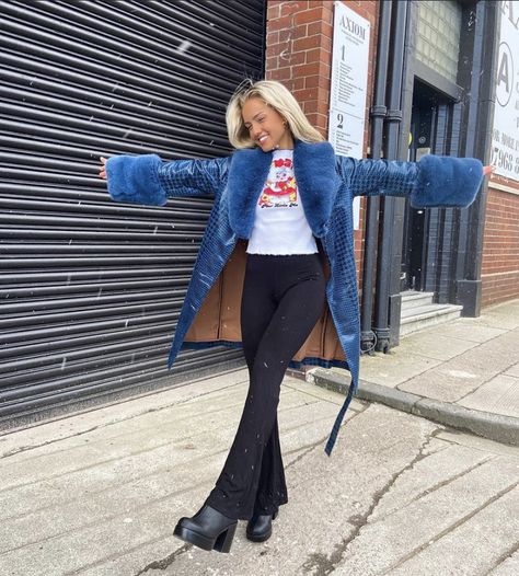 Blonde Instagram Model, Blue Fluffy Jacket, Fluffy Aesthetic, Shifting Closet, Blonde Instagram, Aesthetic Blonde, Black Boots Outfit, Blue Coat, Rainbow High