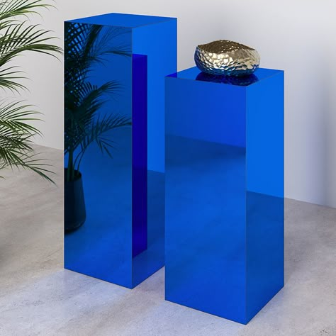 Check out the deal on at shopPOPdisplays Acrylic Retail Display, Office Mirror Ideas, Royal Blue Interior Design, Mirror Plinth, Blue Event Decor, Visual Merchandising Displays Retail, Product Display Ideas, Mirror Pedestal, Acrylic Pedestal