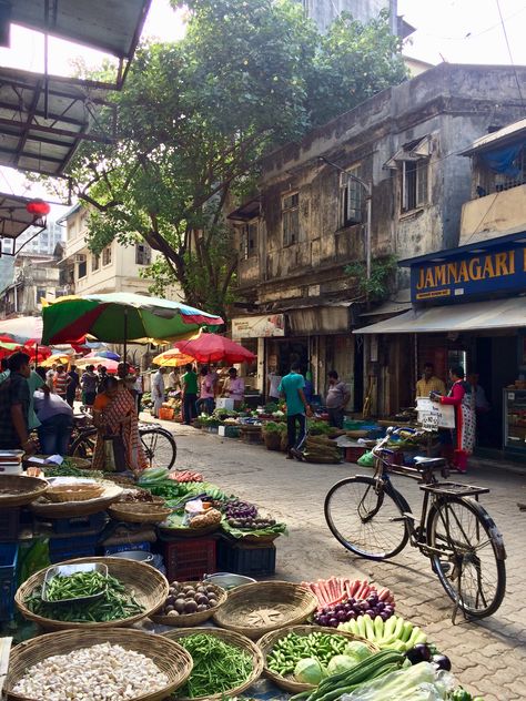 India Mumbai Aesthetic, Streets Of Mumbai, Mumbai India Travel, Colaba Causeway, Mumbai Life, Mumbai Aesthetic, Desi Pinterest, India Vacation, Mumbai Travel