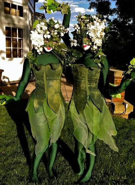 Flower Costumes                                                                                                                                                                                 More Diy Venus Fly Trap Halloween Costume, Wild Flower Costume, Adult Flower Costume, Fern Costume, Green Costume Ideas, Venus Fly Trap Costume, Flower Costume Halloween, Flower Halloween Costume, Plant Costume