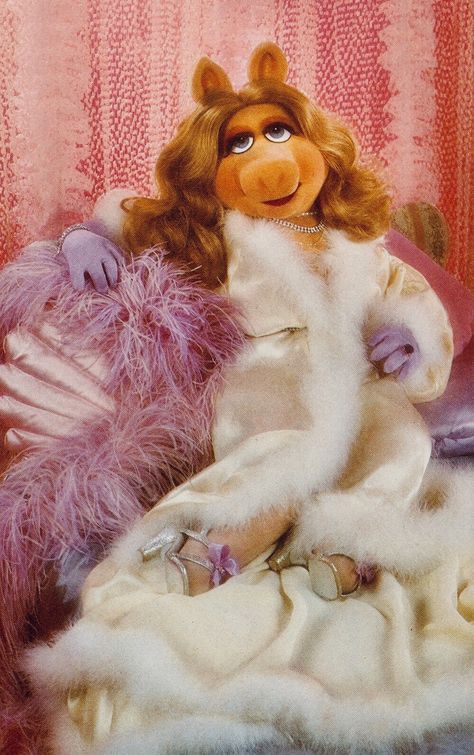 Piggy Muppets, Miss Piggy Muppets, Kermit And Miss Piggy, Fraggle Rock, The Muppet Show, Rainbow Connection, King Of Pop, Miss Piggy, Kermit The Frog