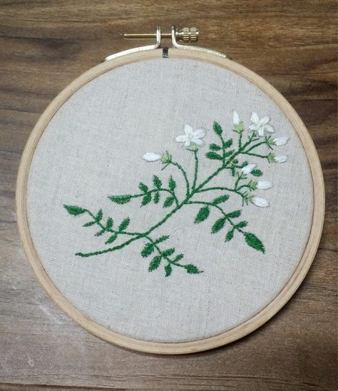 Flower embroidery_Jasmine Embroidery Jasmine Flower, Jasmine Flower Embroidery, Ostara Ideas, Jasmine Embroidery, Embroidering Ideas, Ladies Tshirt, Jasmine Flowers, Textile Art Embroidery, Sewing Machine Embroidery